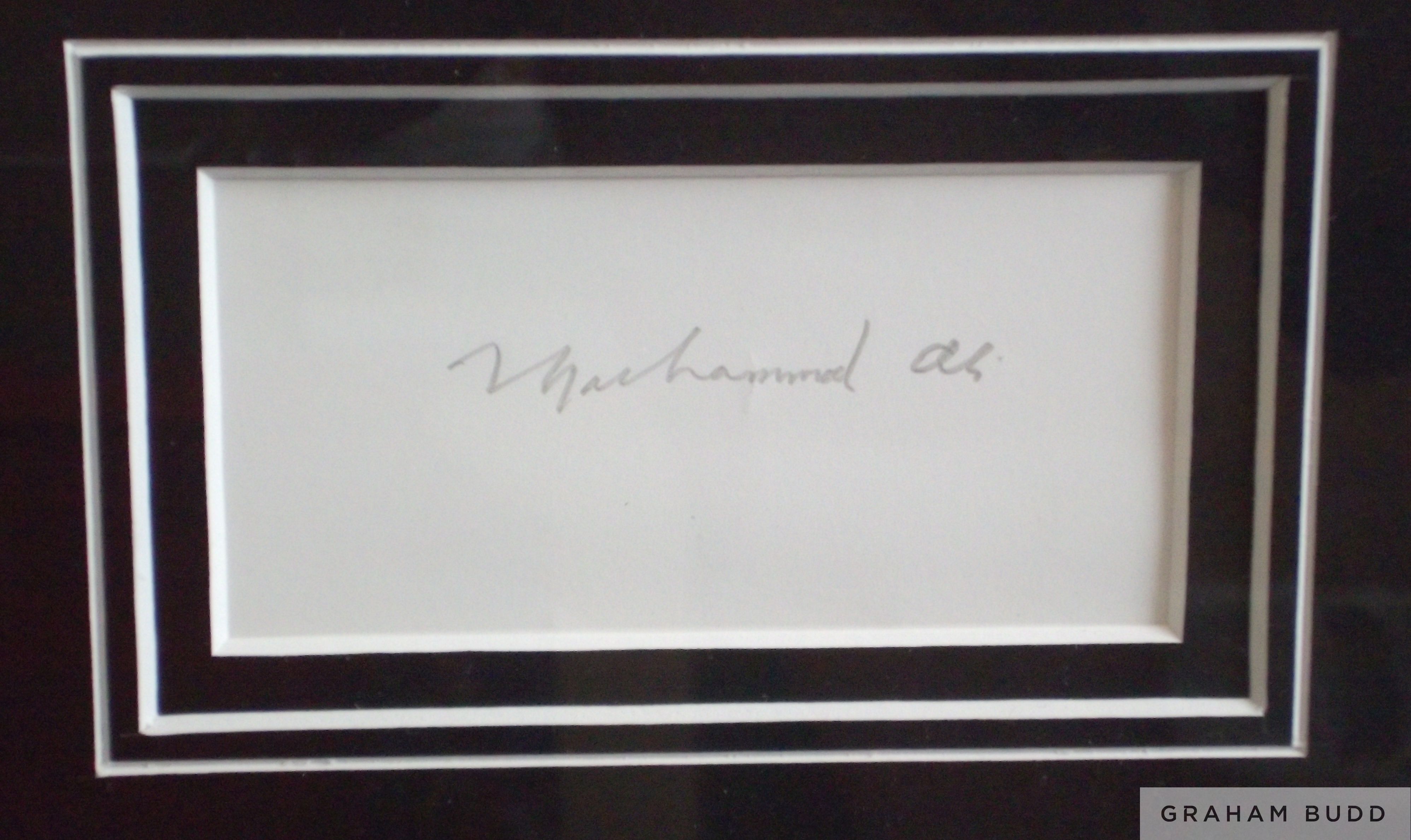 Boxing: Muhammad Ali signed & framed display - Image 3 of 4