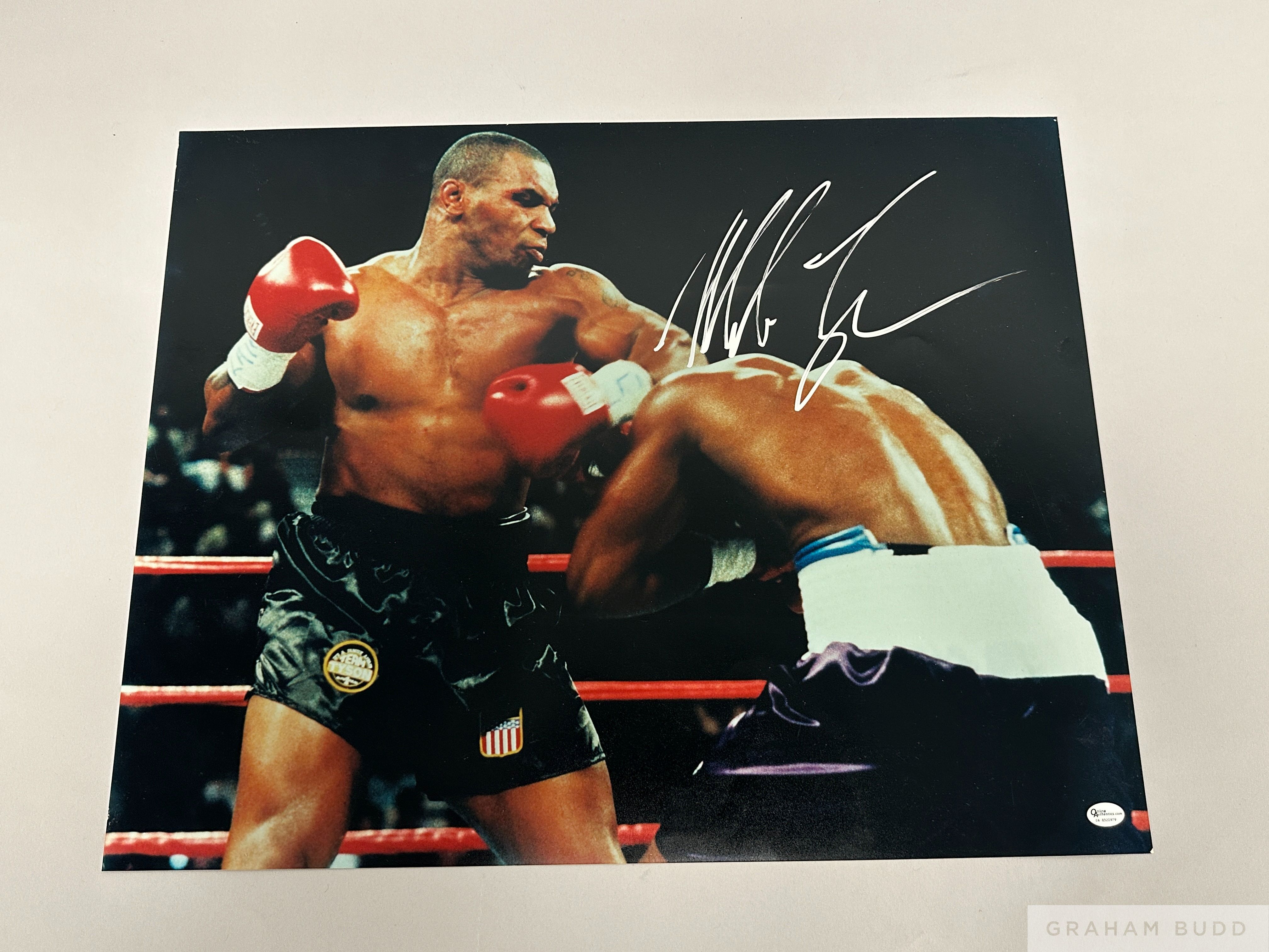 Mike Tyson and Evander Holyfield, fight photograph
