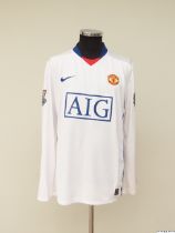 Cristiano Ronaldo white and blue No.7 Manchester United match worn long-sleeved shirt, 2009