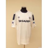 Teddy Sheringham white and blue No.10 Manchester United Charity Shield spare short-sleeved shirt