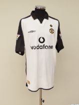 Roy Keane white and black No.16 Manchester United match issued short-sleeved shirt, 2001-02