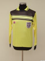 Gary Bailey yellow and black No.13 England match issued long-sleeved goalkeepers shirt, 1982