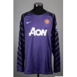 Edwin van der Sar purple No.1 Manchester United match worn goalkeepers shirt, 2010-11, Nik