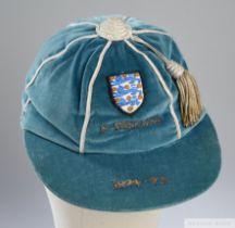 Malcolm MacDonald blue England v. Northern Ireland International cap, 1974-75