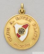18k gold & enamel medal presented to Ottorino Barassi on the occasion of the River Plate v Torino