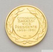 .750 gold medal awarded to Ottorino Barassi by the FIGC (Italian F.A.) as Vice-President 1959-