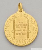 Continental yellow metal medal awarded to Ottorino Barassi and commemorating Italy's participation