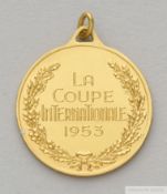 .750 gold & enamel football medal from the Ottorino Barassi Collection, seemingly produced for the