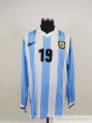Blue and white No.19 Argentina v. England friendly match issued long-sleeved shirt