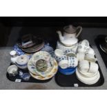 A collection of ceramics including Midwinter & Royal Staffordshire teawares, assorted plates etc