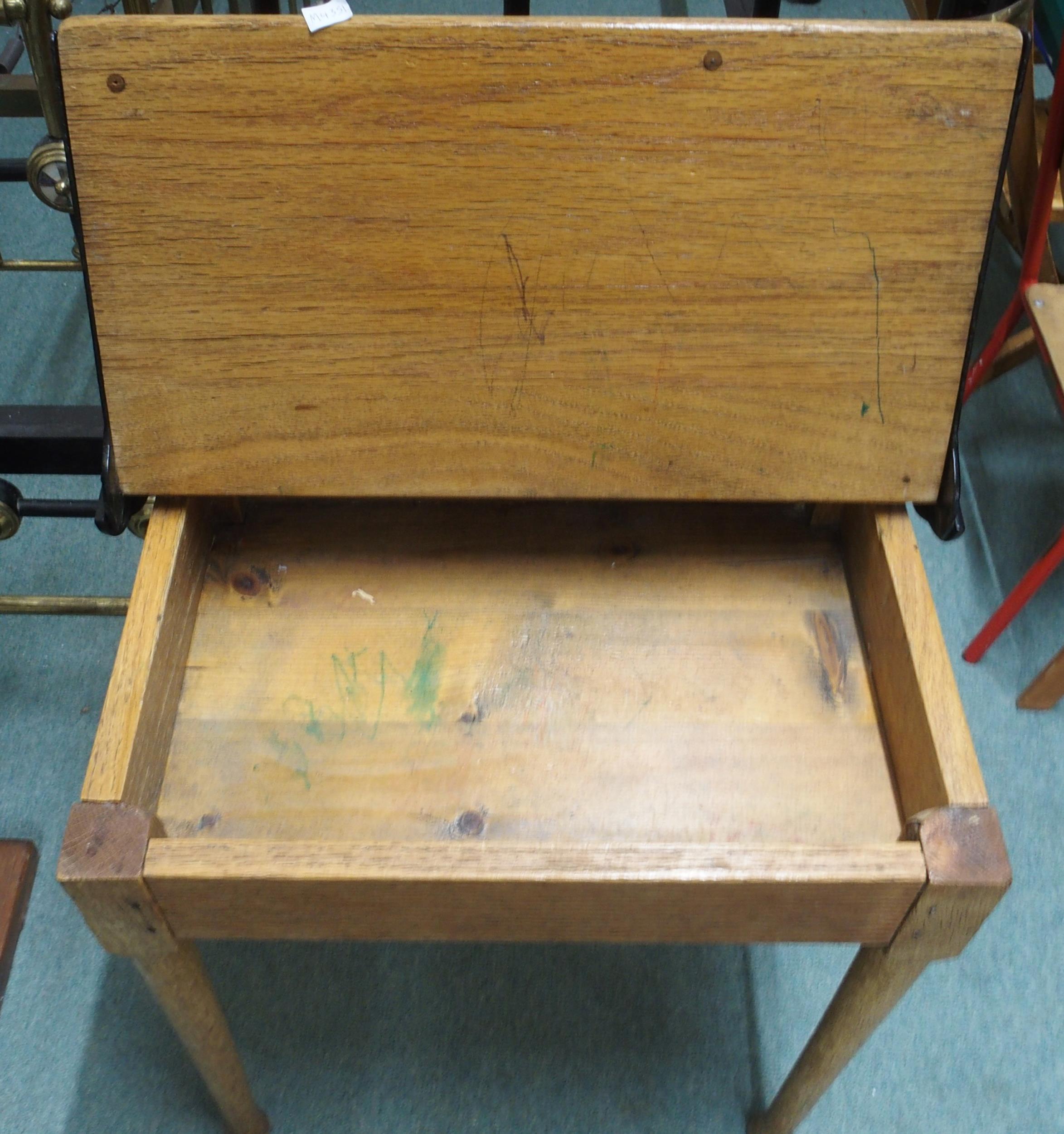 A lot of two early 20th century children's school desks (2) Condition Report:Available upon request - Image 3 of 4