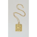 An 18ct gold woven pendant, stamped Flowers with full UK hallmarks, with a 18ct box chain 50cm (