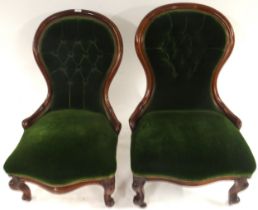A lot of two Victorian walnut framed button back upholstered spoon back nursing chairs (2) Condition