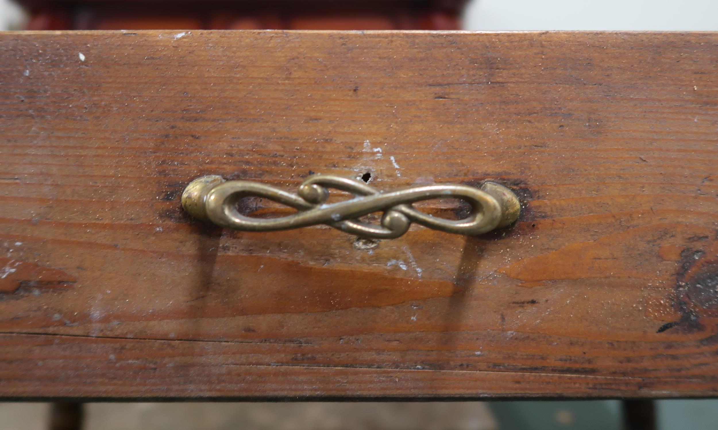 A 18th/19th oak continental table with rectangular top with single drawer on stretchered turned - Image 4 of 7