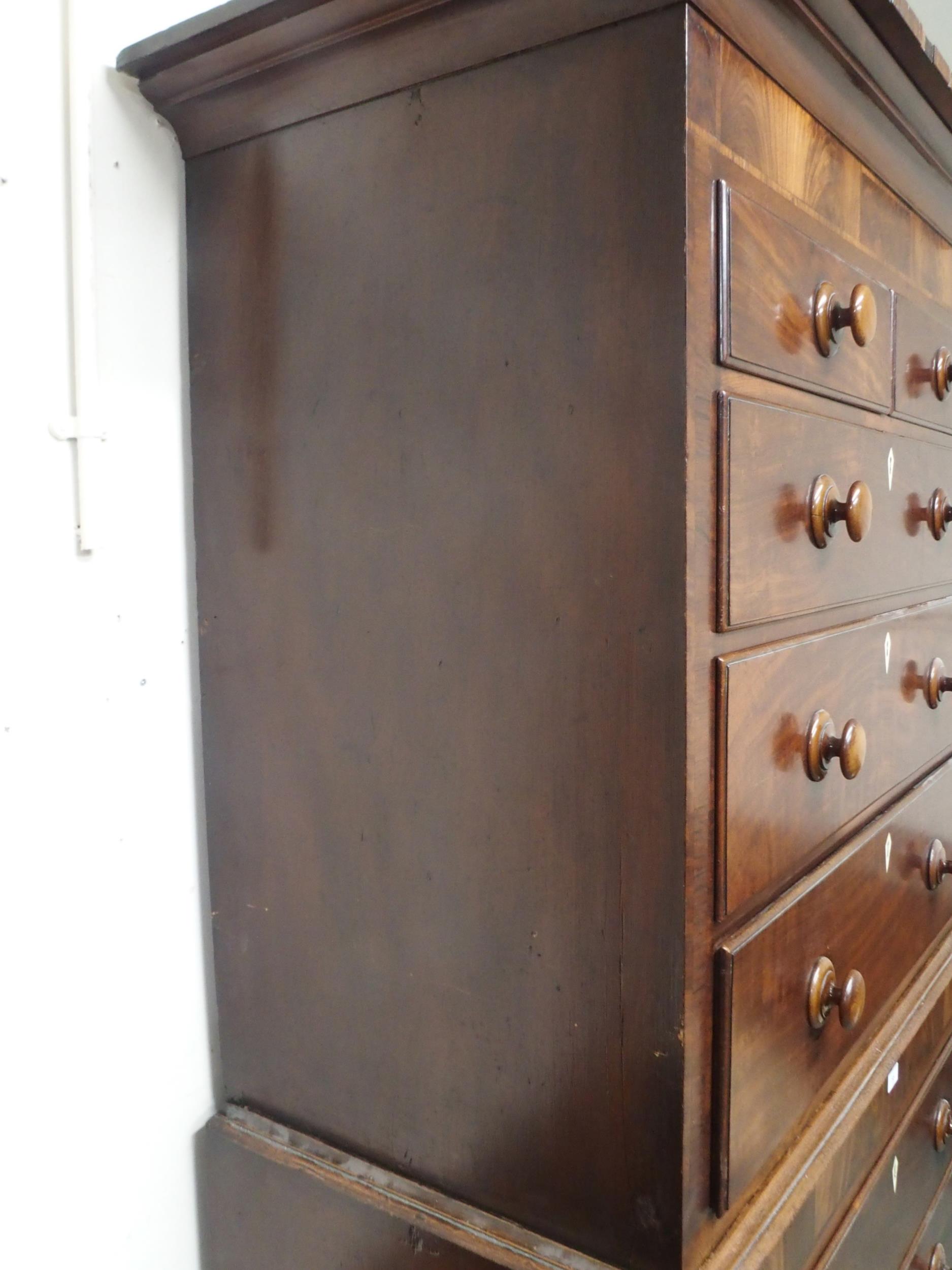 A Victorian mahogany chest on chest with moulded cornice over two short over three long drawers on - Image 7 of 8
