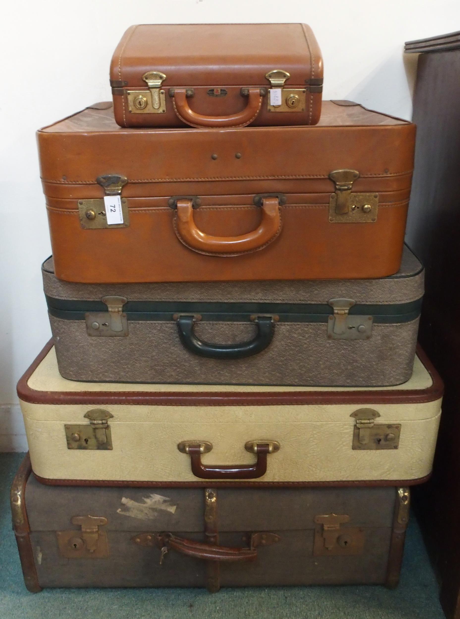 A lot of four assorted 20th travel cases and a travel velise (5) Condition Report:Available upon