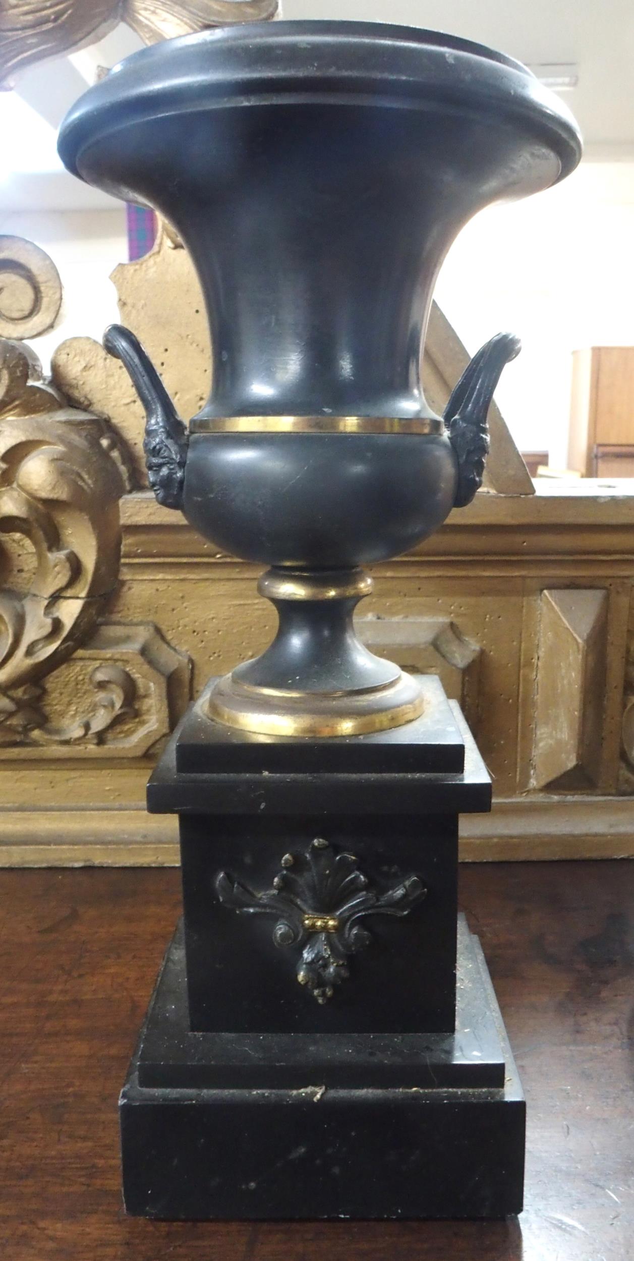 A mixed lot to include gilt gesso surmount, two brass candelabrum, pair of brass urns on plinth - Image 4 of 9