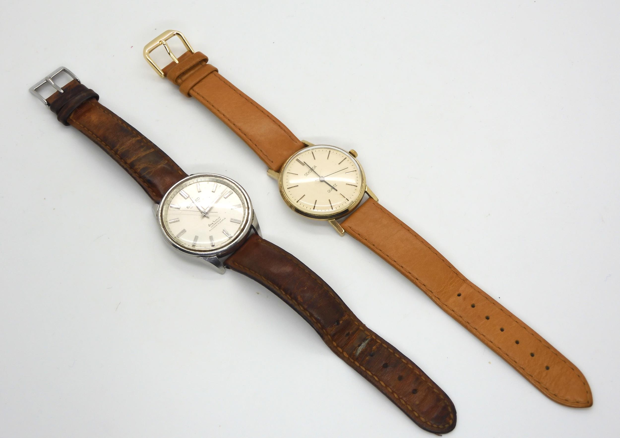 A retro Seiko Automatic Seahorse gents watch, together with a Sekonda Quartz gents watch Condition