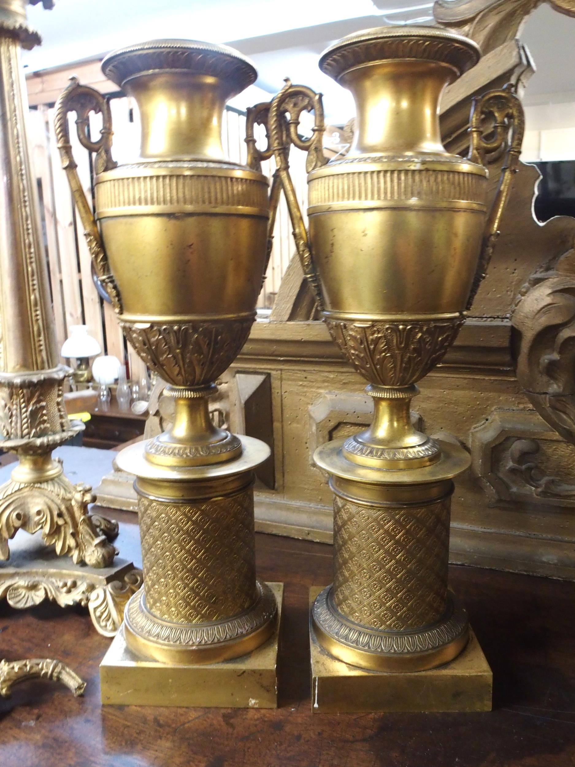 A mixed lot to include gilt gesso surmount, two brass candelabrum, pair of brass urns on plinth - Image 5 of 9