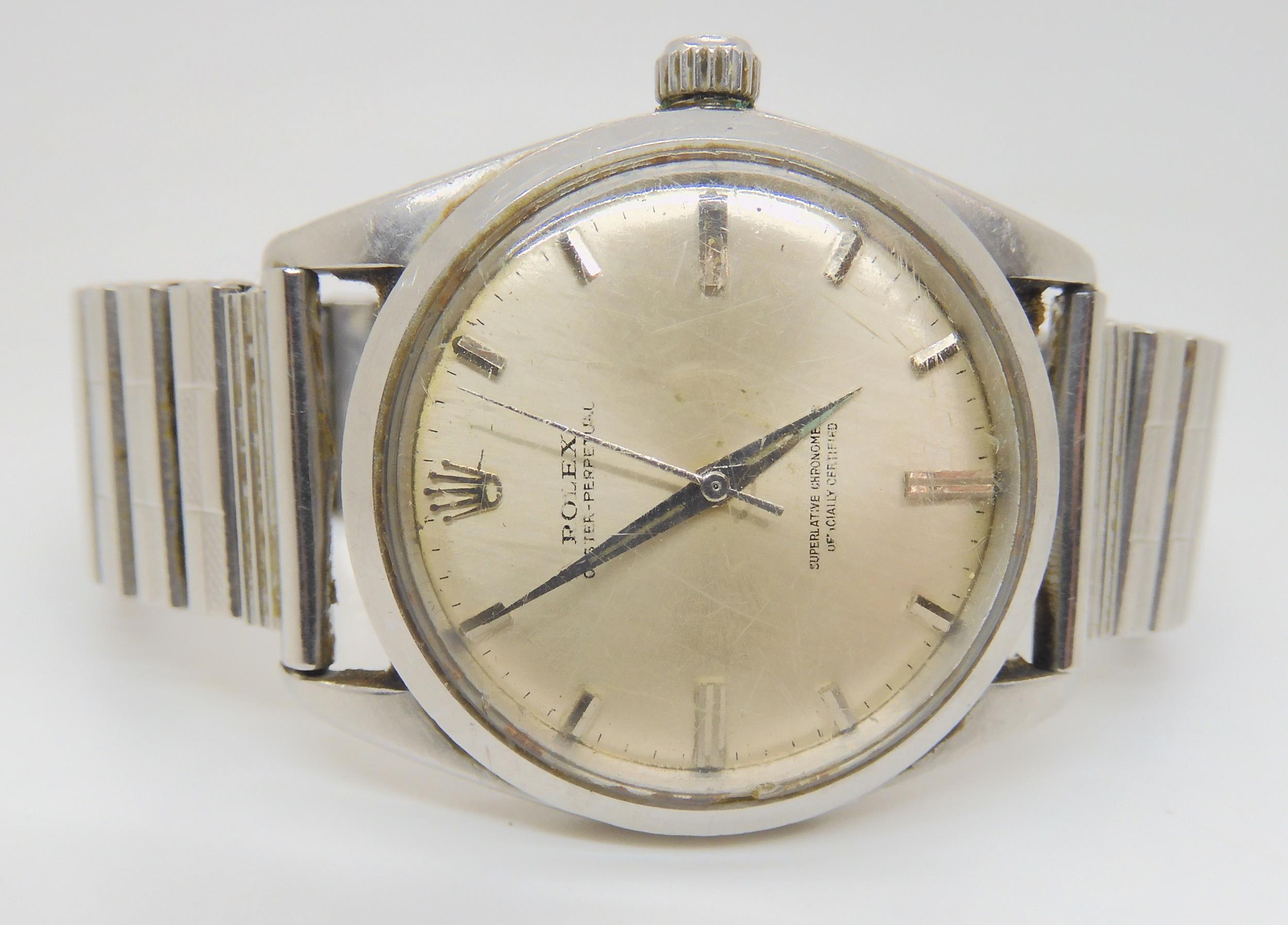 A STAINLESS STEEL ROLEX OYSTER PERPETUAL with silvered dial, silver coloured baton numerals and - Image 2 of 7