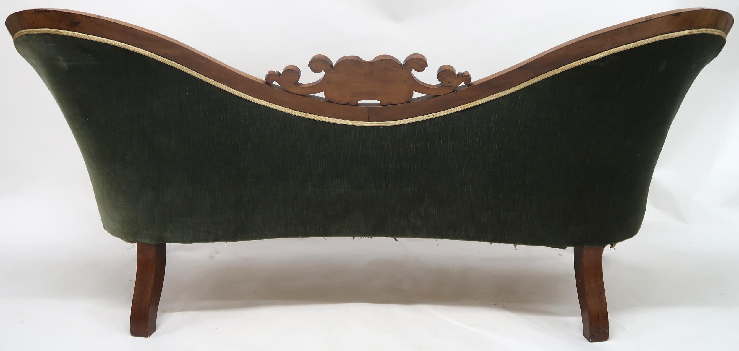 A VICTORIAN WALNUT FRAMED TWIN SPOONBACK SALON SETTEE with carved scrolled surmount over velour - Image 8 of 8