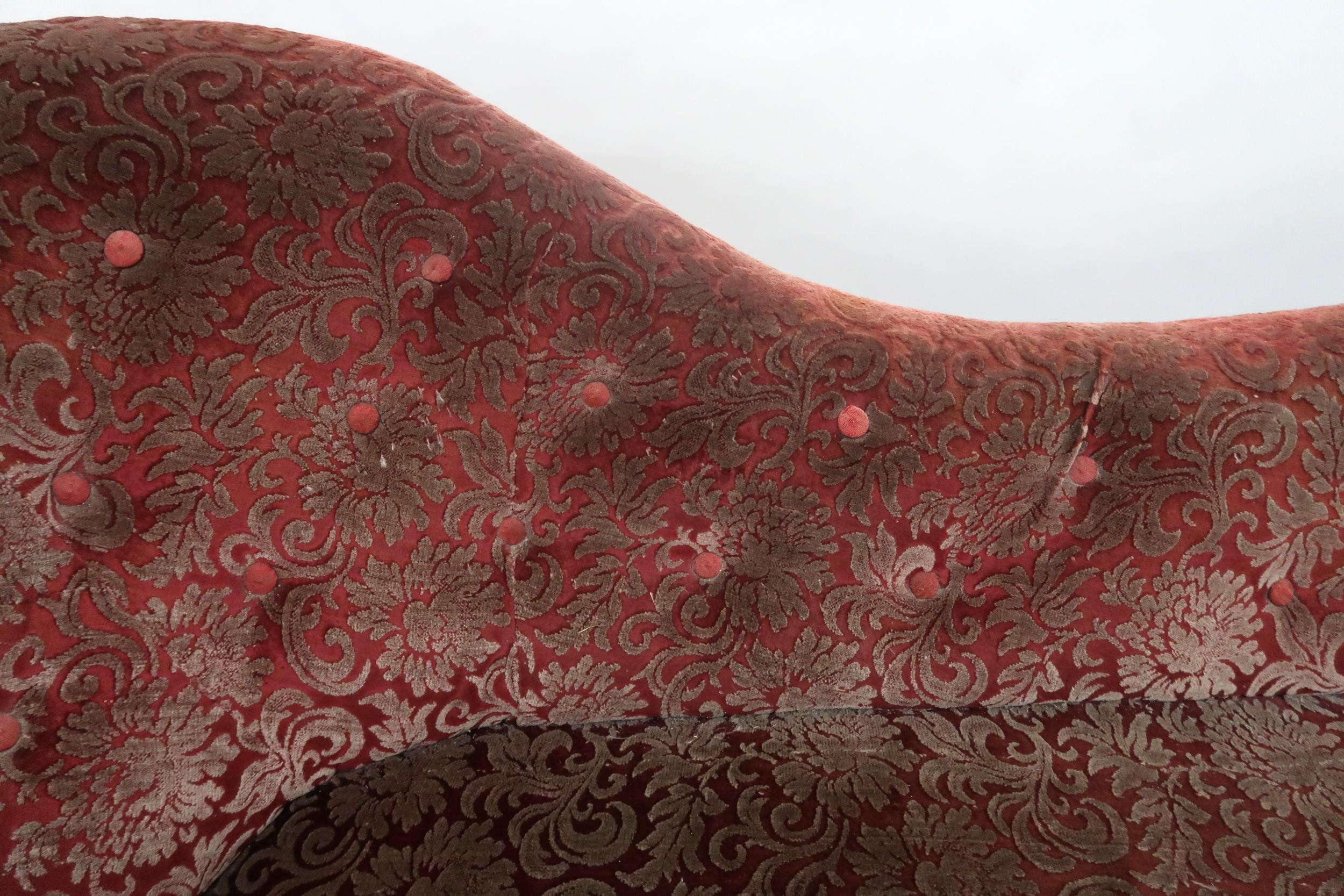 A VICTORIAN MAHOGANY FRAMED CHAISE LONGUE with foliate carvings, buttonback and seat upholstered - Image 4 of 8