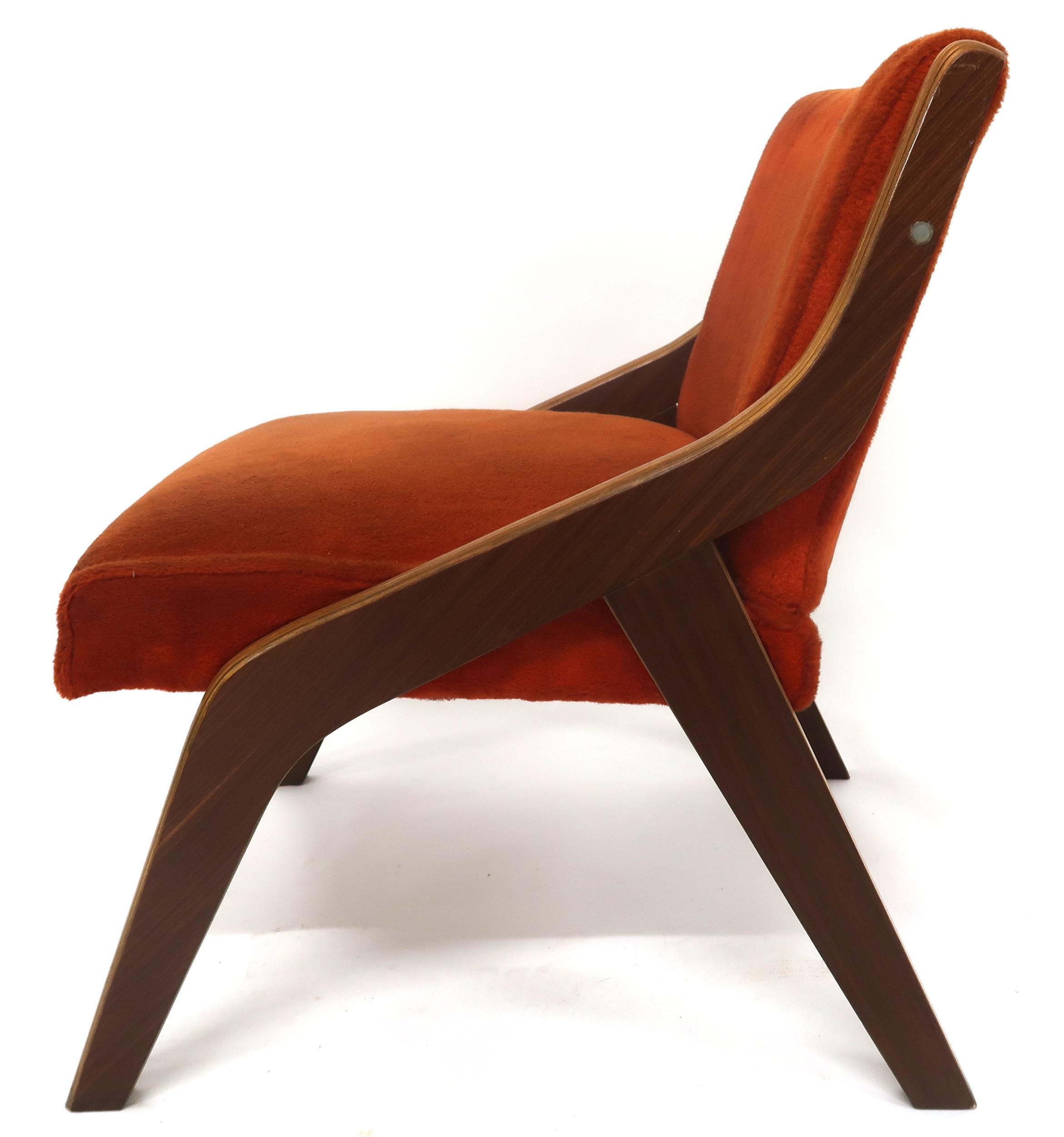 A MID 20TH CENTURY NEIL MORRIS FOR MORRIS OF GLASGOW LOUNGE CHAIR with a laminated Formosa Teak - Image 6 of 11