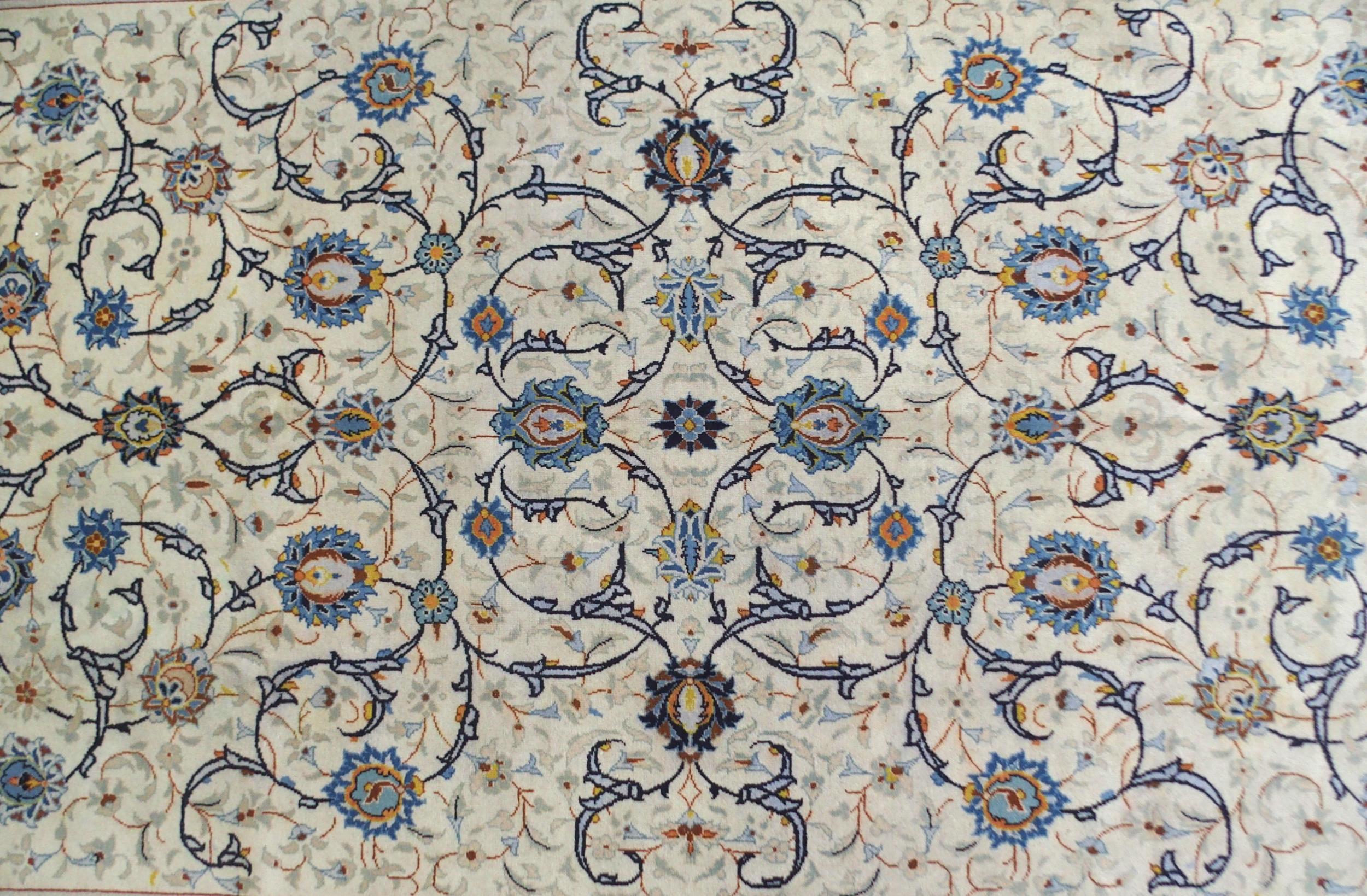 A CREAM GROUND KASHAN RUG with all-over floral design and flower head border, 361cm long x 242cm - Image 2 of 8