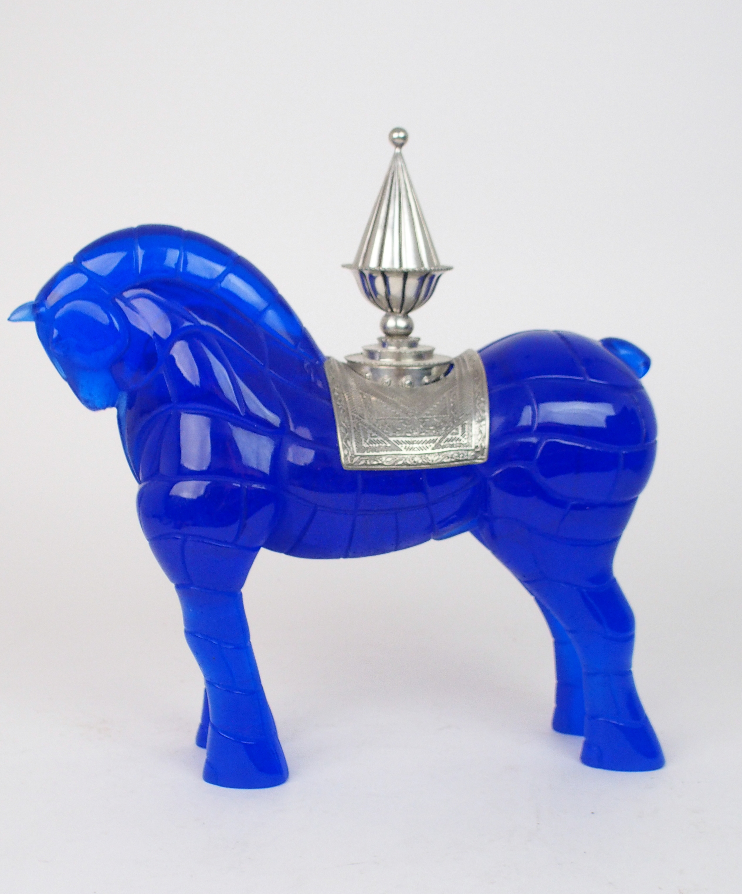 A LIMITED EDITION DAUM MODEL OF A HORSE 'CHEVAL PORTEUR DE FEU' designed by Hilton McConnico, no - Image 4 of 7