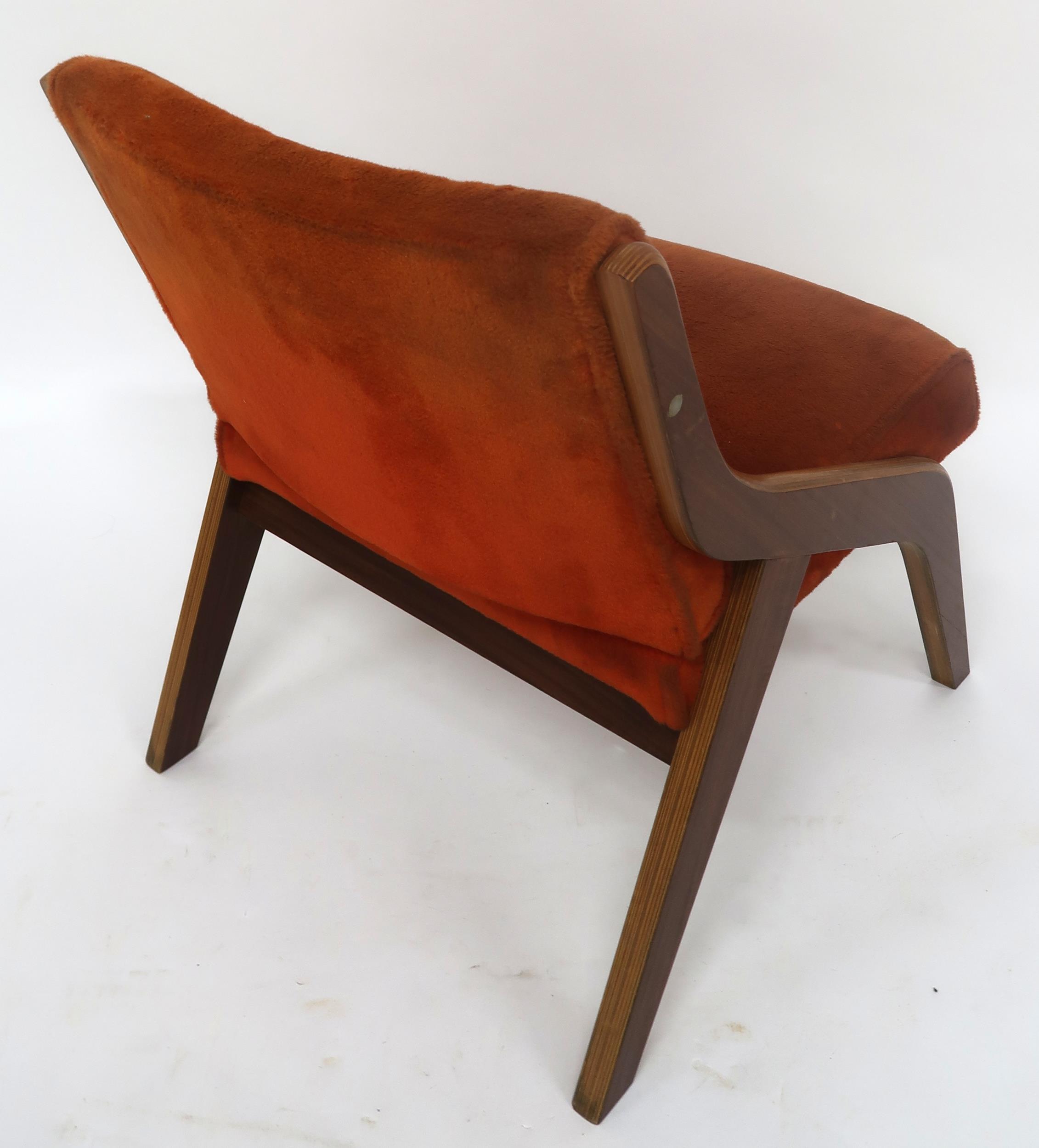 A MID 20TH CENTURY NEIL MORRIS FOR MORRIS OF GLASGOW LOUNGE CHAIR with a laminated Formosa Teak - Image 4 of 11