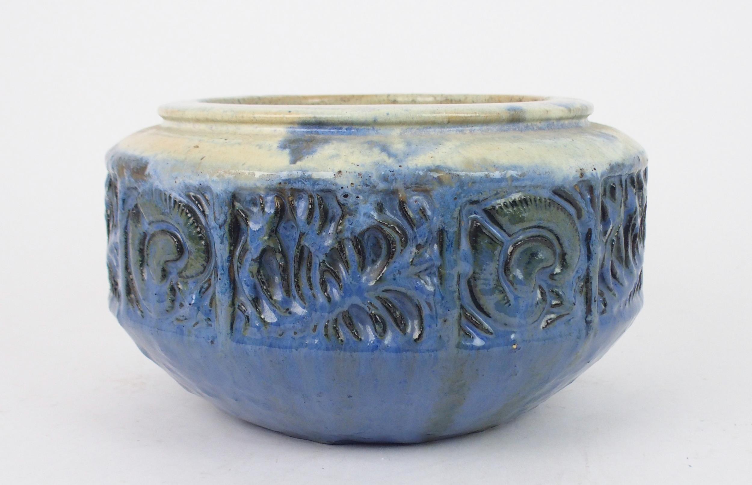 FULPER POTTERY, USA BOWL circa 1920, with peacock feather decoration in blue glaze, 25cm diameter