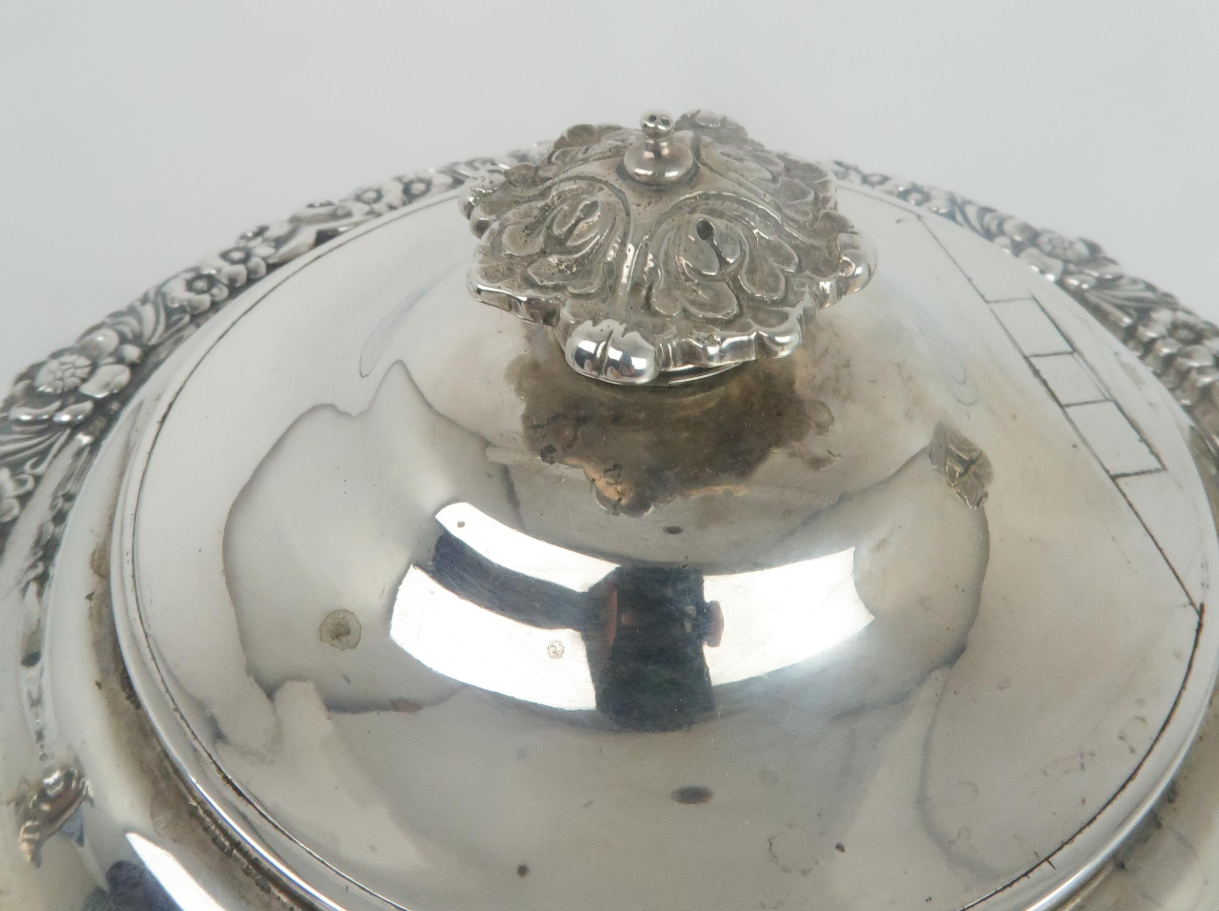 A GEORGE IV SCOTTISH SILVER TEAPOT by J Hay, Edinburgh 1820, of squat circular form, with an - Image 5 of 9