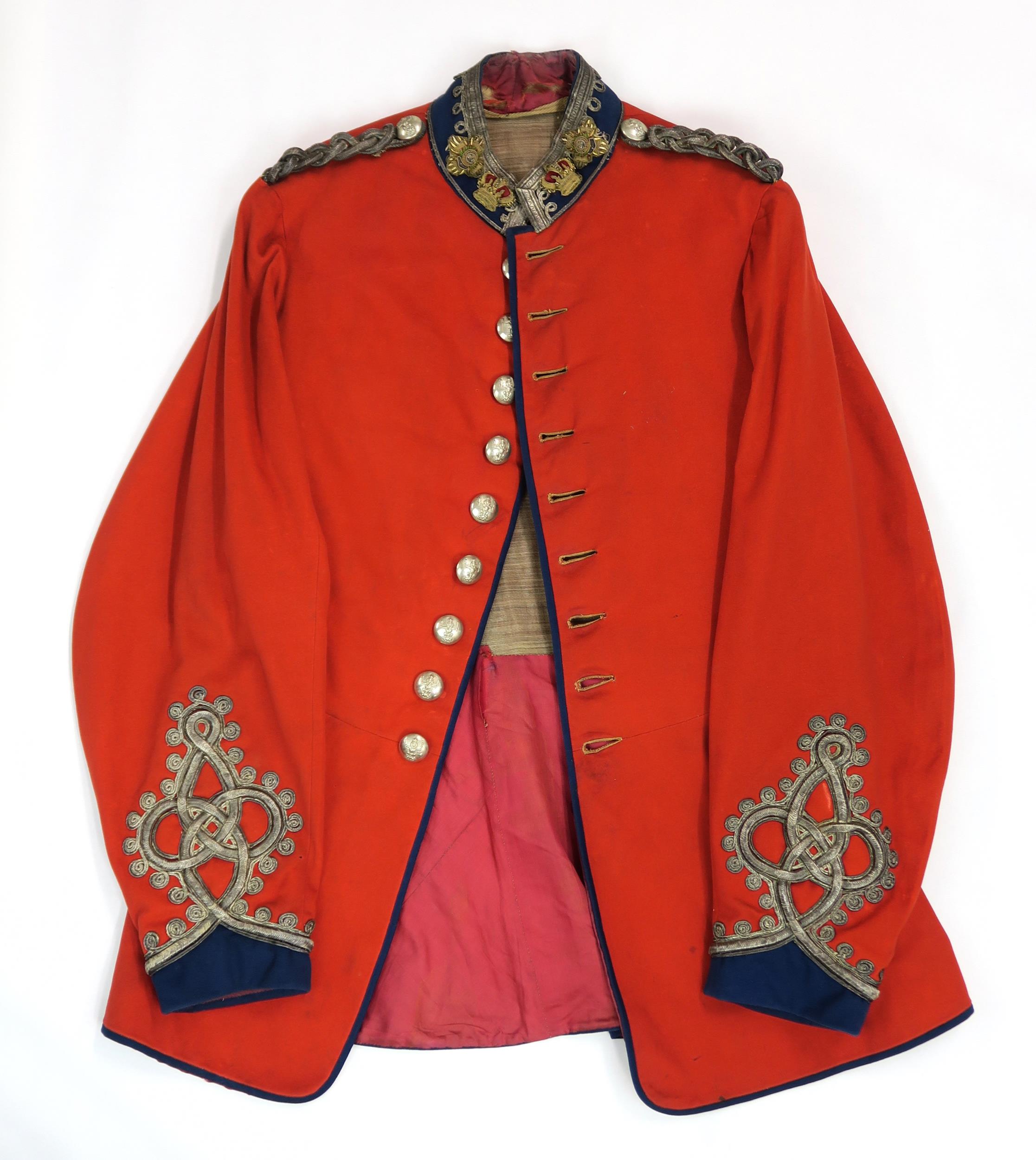 A VICTORIAN QUEEN'S OWN GLASGOW YEOMANRY LIEUTENANT-COLONEL'S SCARLET TUNIC Of fine Melton wool