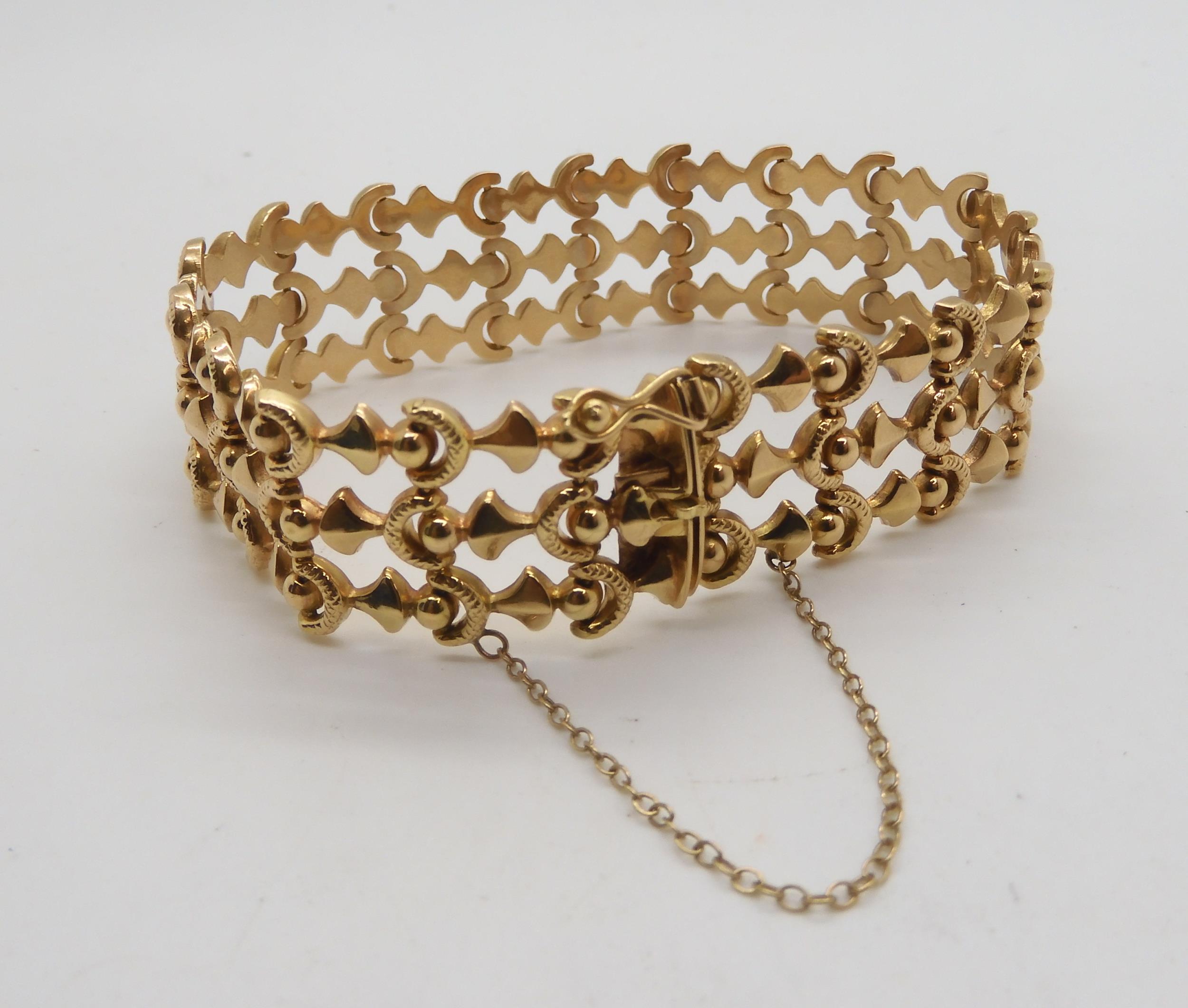 An 18ct Italian made fancy link bracelet, length 19cm, weight 22.5gms Condition Report:Available