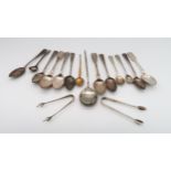 A collection of silver including a silver preserve spoon,  by Elkington & Co, Birmingham 1924,