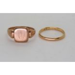 An 18ct gold wedding ring, size Q1/2, weight 2gms, together with a 9ct rose gold signet ring, size