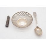 A silver bon bon dish, by S Blanckensee & Son Ltd, Chester, a Georgian silver spoon, Glasgow, and