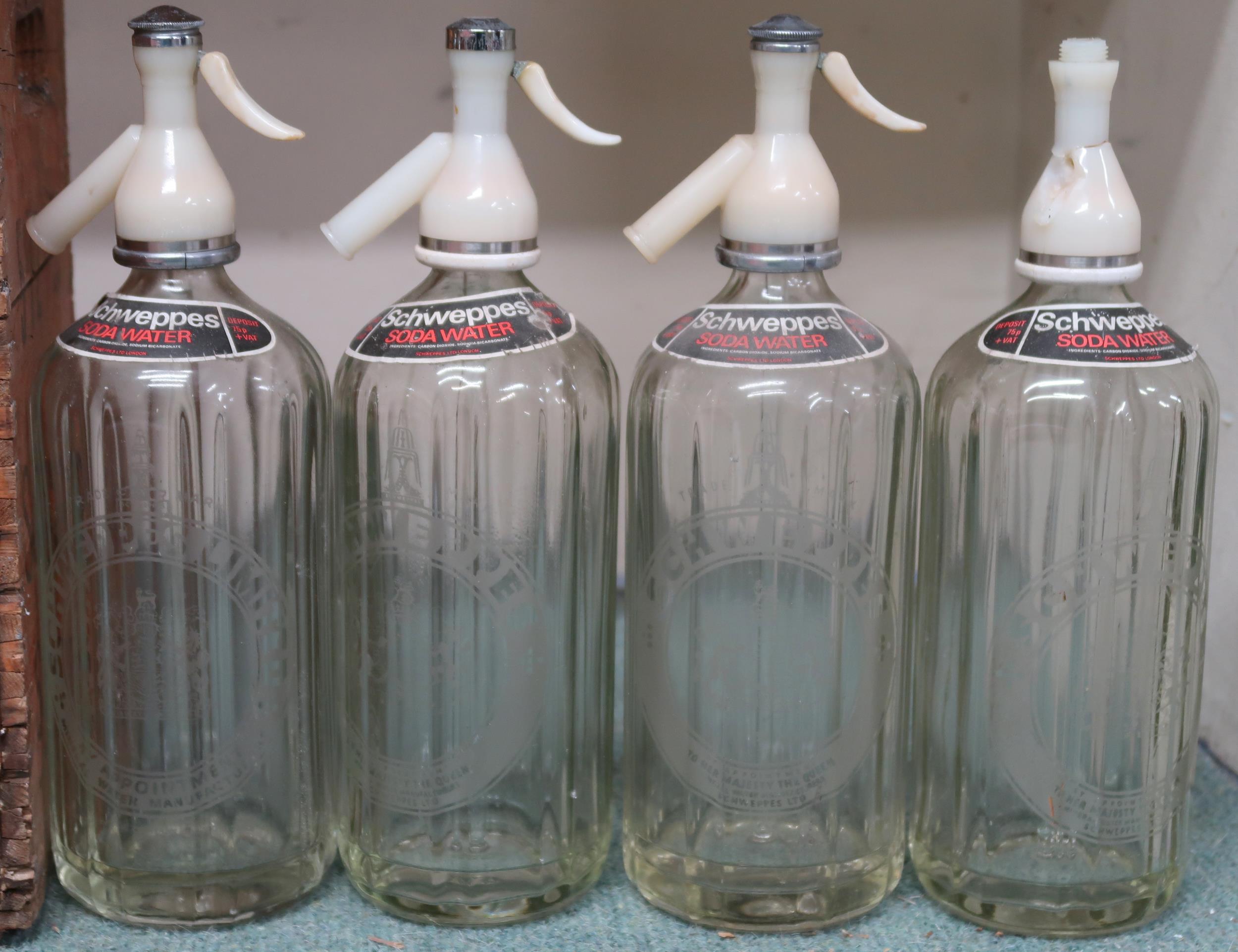 A lot to include eight Schweppes brand glass soda syphon bottles and a Schweppes six division - Image 3 of 6