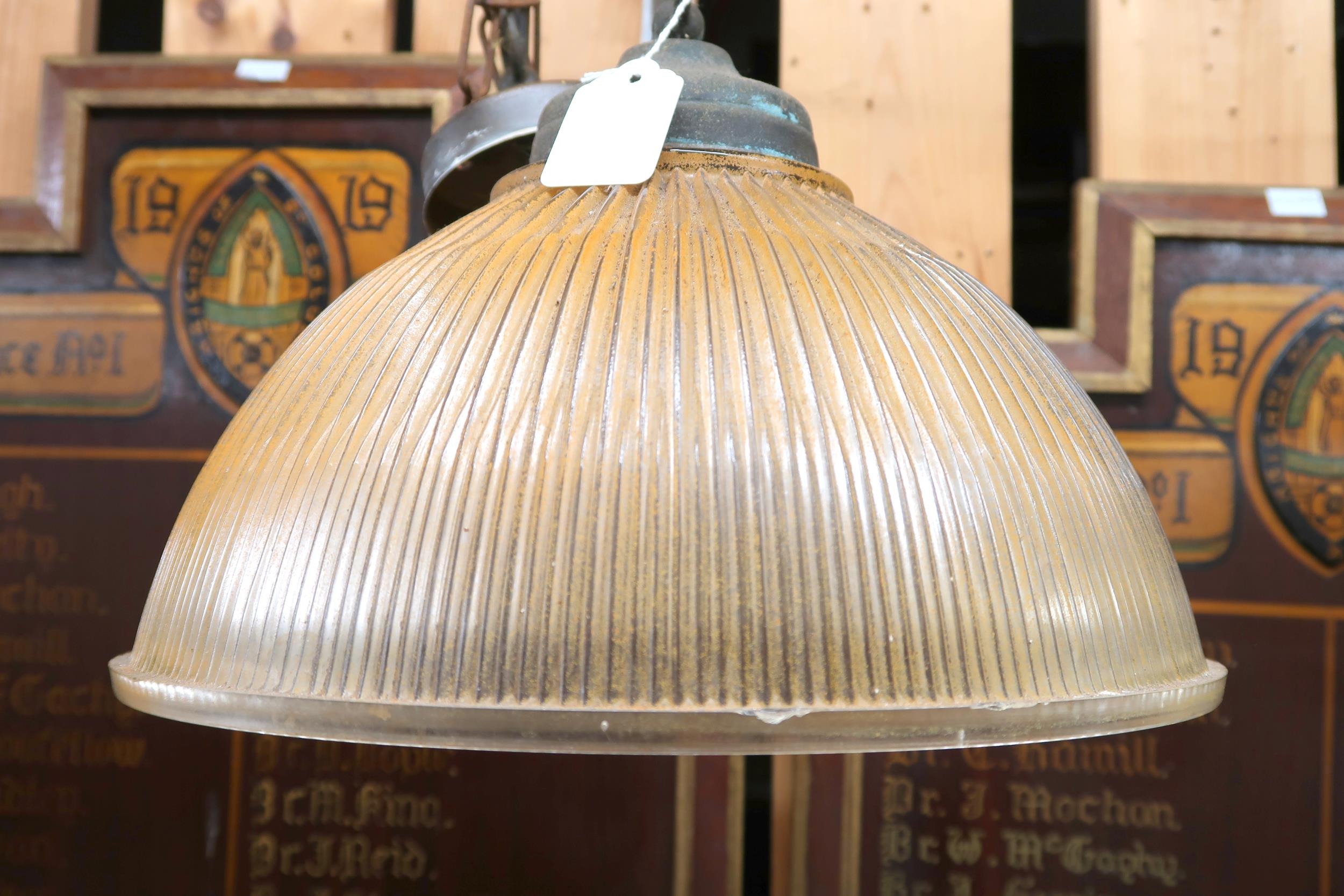 A pair of 20th century ribbed domed glass ceiling light pendants, 30cm wide (2) Condition Report: - Image 4 of 4