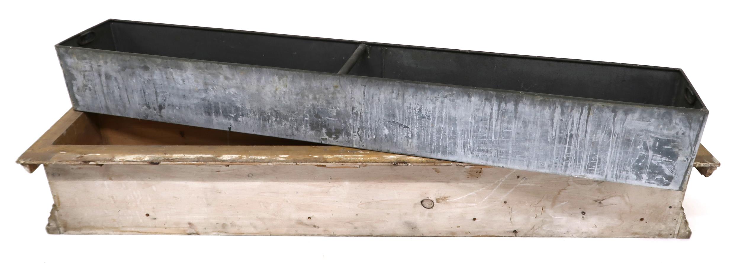 A LARGE 19TH CENTURY PINE GILT GESSO PLANT TROUGH  with moulded cornice over central scrolled - Image 11 of 11