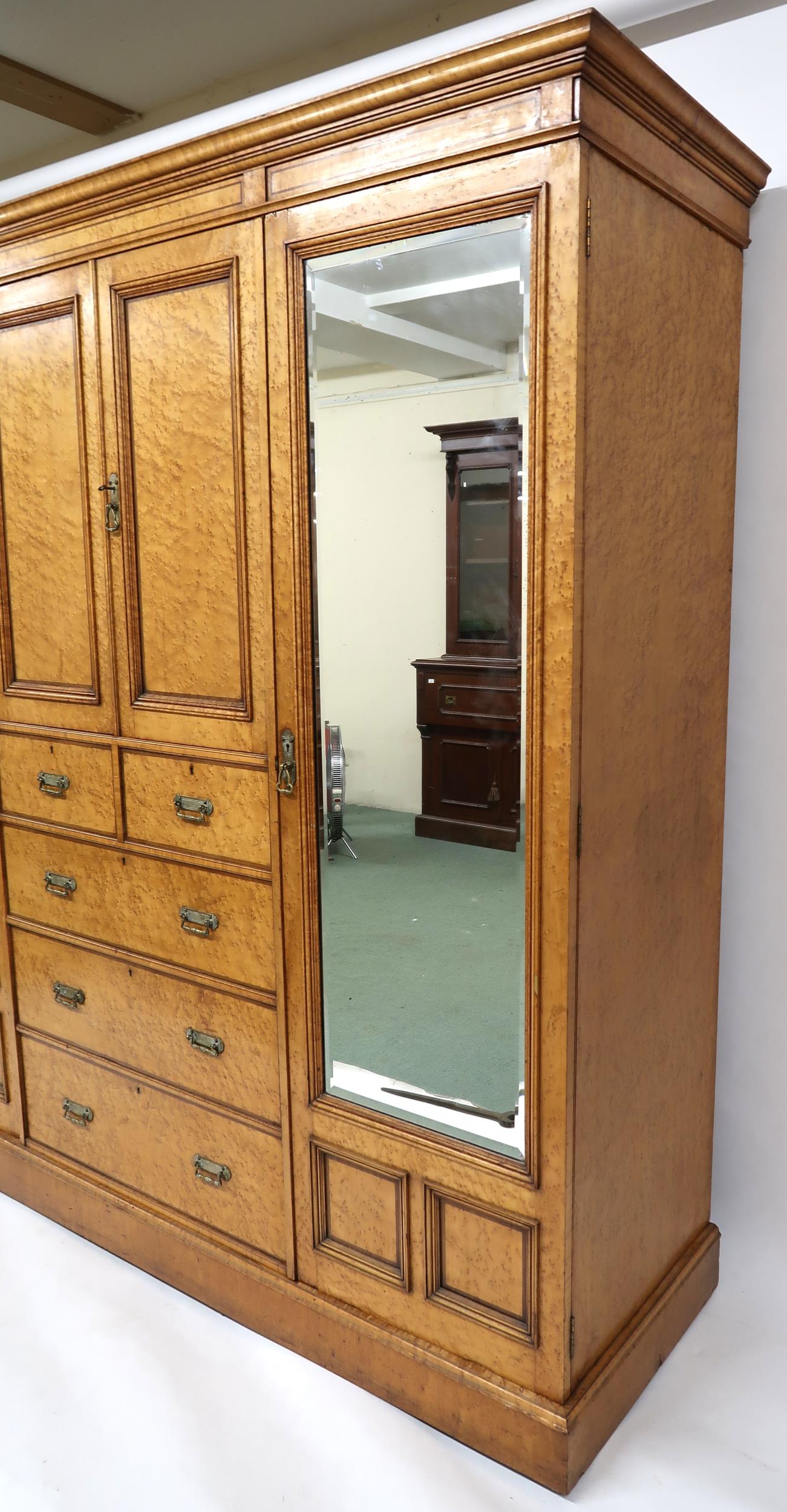 A VICTORIAN BIRDSEYE MAPLE COMPACTUM WARDROBE & ACCOMPANYING BEDSIDE CABINET wardrobe with moulded - Image 18 of 22