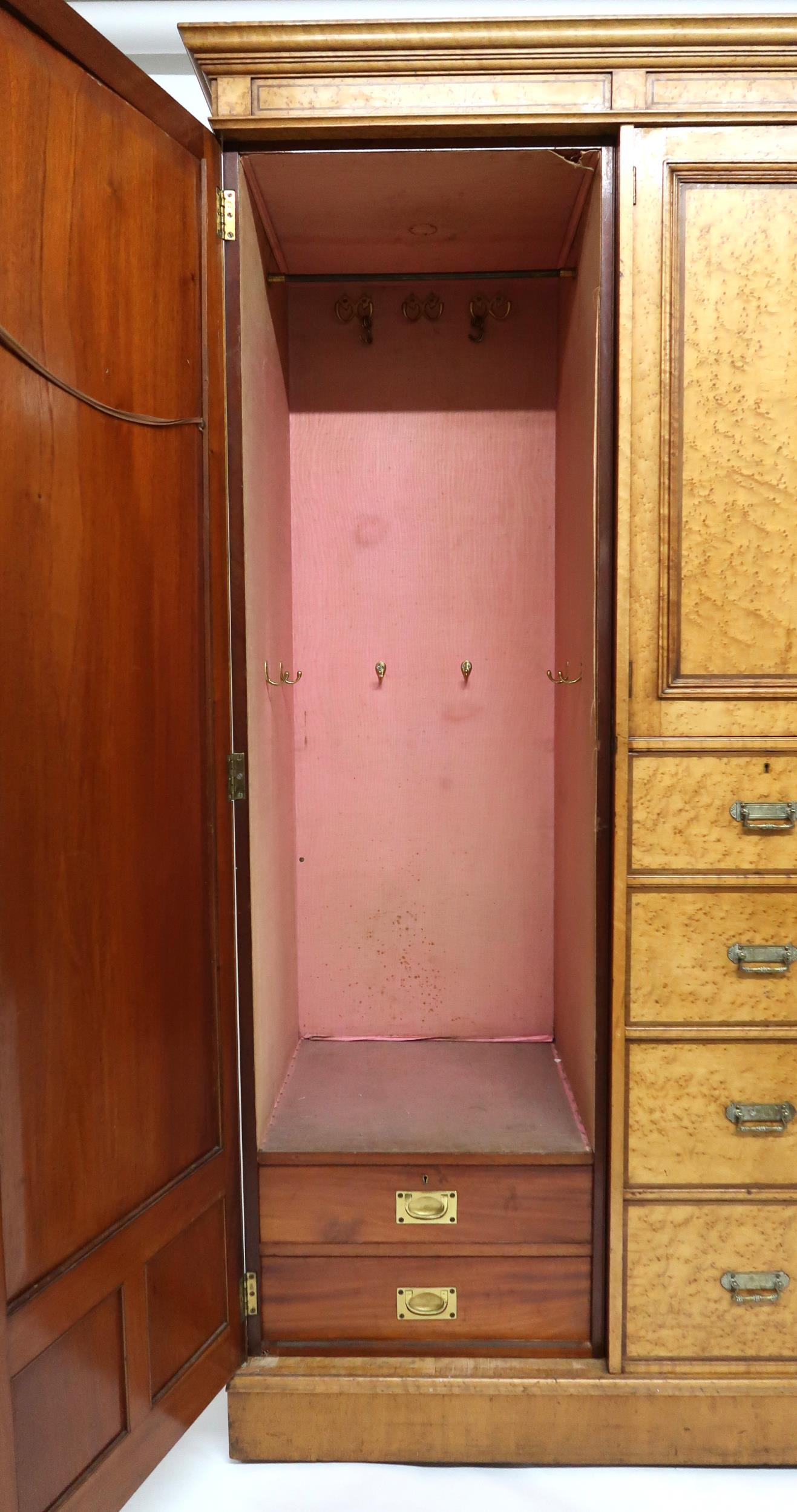 A VICTORIAN BIRDSEYE MAPLE COMPACTUM WARDROBE & ACCOMPANYING BEDSIDE CABINET wardrobe with moulded - Image 5 of 22