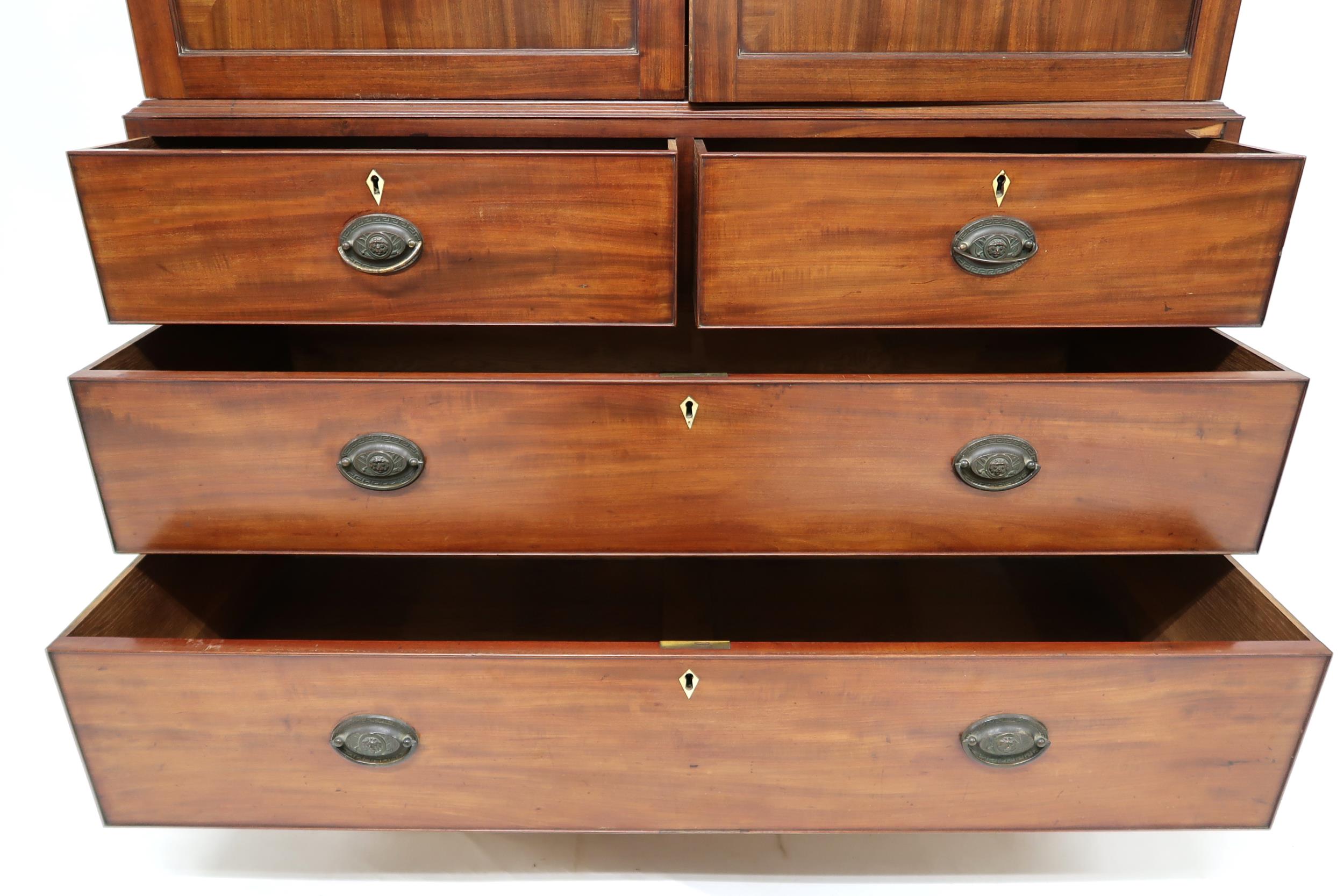 A GEORGIAN MAHOGANY LINEN PRESS  with moulded cornice over pair of satinwood inlaid panel doors - Image 4 of 10