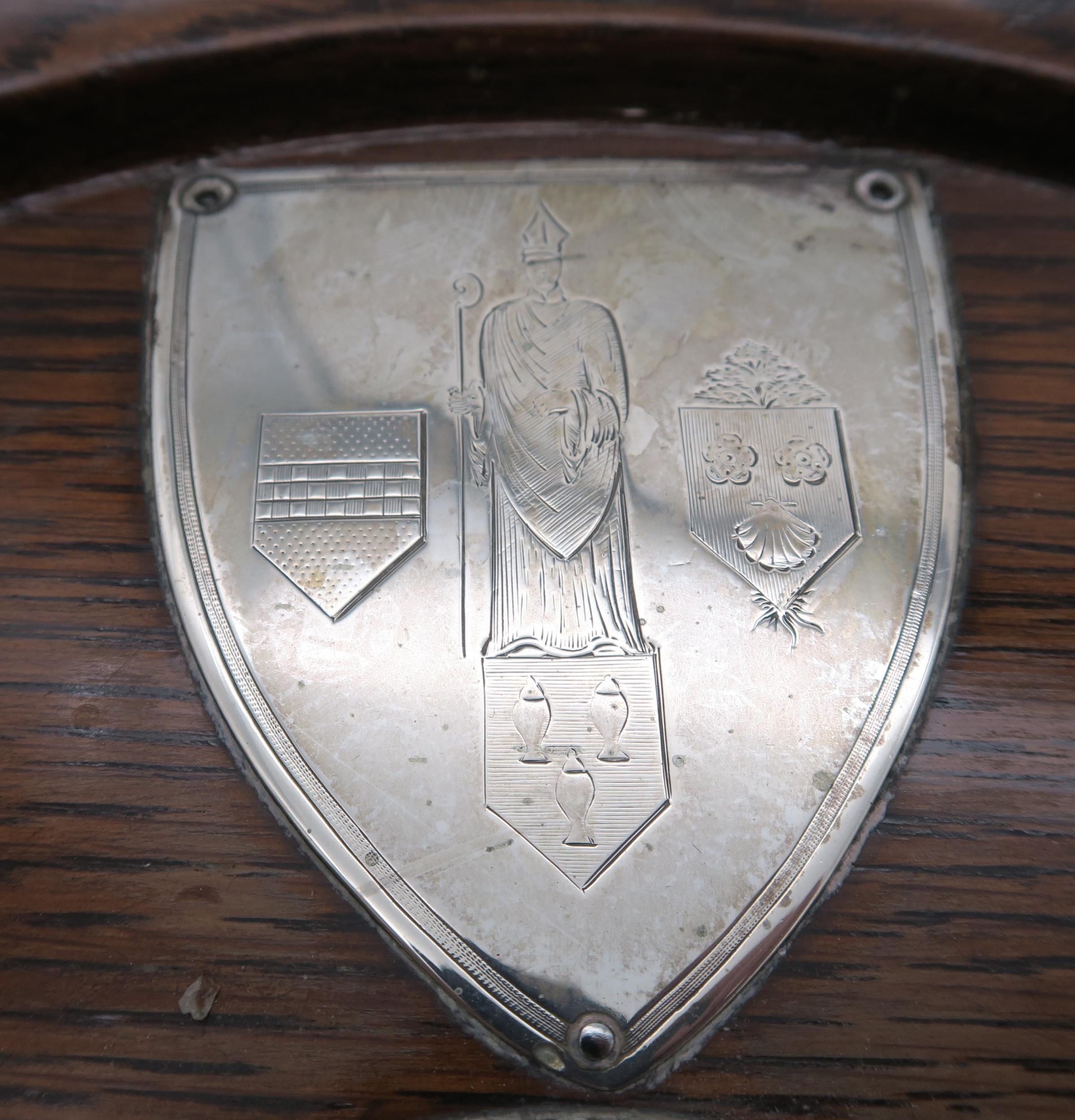 A silver mounted wooden salver, Glasgow 1885, the central roundel engraved 'Presented to Provost - Image 4 of 5