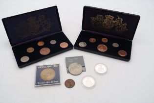 The Royal Sterling Collection cased coin sets, 5 Crowns - Elizabeth II 2001, Elizabeth 1977 crown,