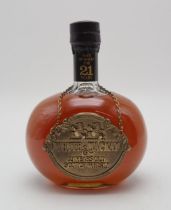 WHYTE & MACKAY 21 YEAR OLD SCOTCH WHISKY  Blended Scotch Whisky Aged in Oak Casks For 21 Years 43%