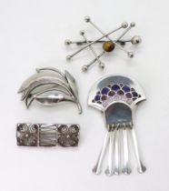 A COLLECTION OF SCANDINAVIAN JEWELS to include a David Andersen silver enamelled fan shaped