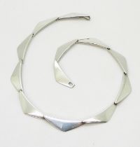 A DANISH MODERNIST NECKLACE designed and made by Hans Hansen in sterling silver pattern number