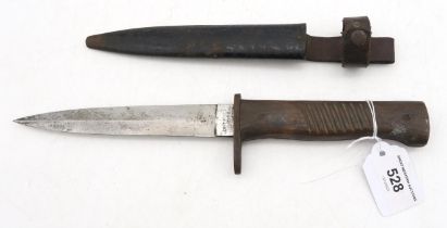 A WW1 Imperial German trench knife by Ernst Busch, Solingen, the blade measuring approx. 15cm in