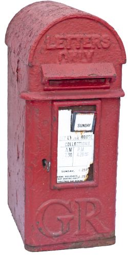 Cast iron post box, lamp box short door type, George V with enamel plate 117 LYTHE HOUSE. In